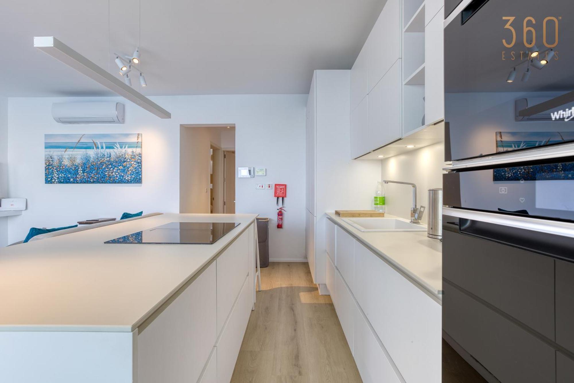 Designer 2Br Home With Stunning Views In St Pauls By 360 Estates San Pawl il-Baħar Eksteriør billede