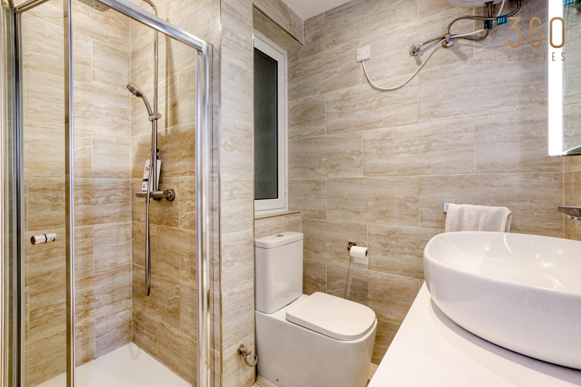 Designer 2Br Home With Stunning Views In St Pauls By 360 Estates San Pawl il-Baħar Eksteriør billede